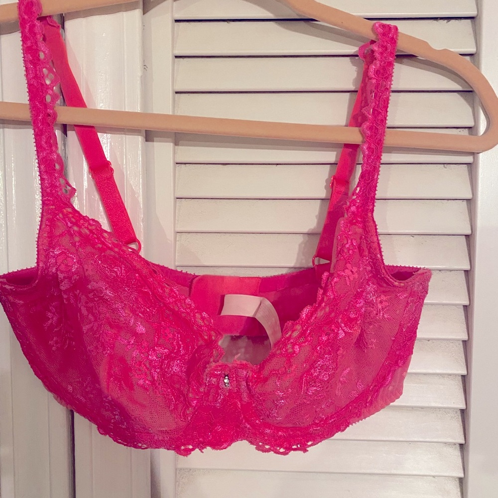 Victoria Secret unlined Demi Bra 34DDD